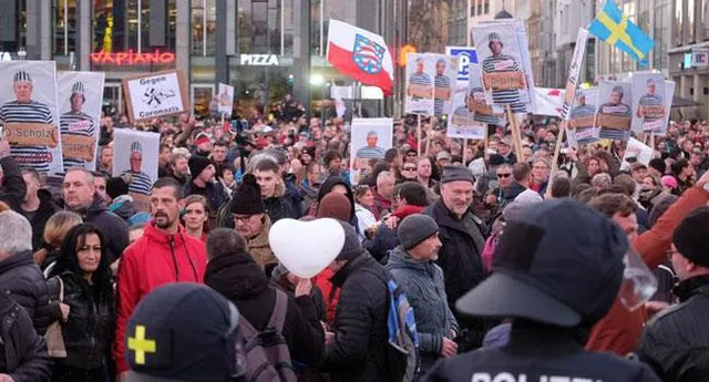 করোনা মোকাবেলায় জার্মানিতে আরো কড়াকড়ি