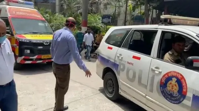 গ্রিন করিডর দিয়ে ২৩ কিলোমিটার পাড়ি মাত্র ১৫ মিনিটে, ৩ প্রাণ বাঁচাল পুলিশ