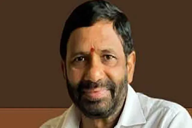 মহিলার ওপর অপরাধমূলক বলপ্রয়োগের অভিযোগে গ্রেফতার উদ্ধব ঠাকরের সমর্থক নেতা