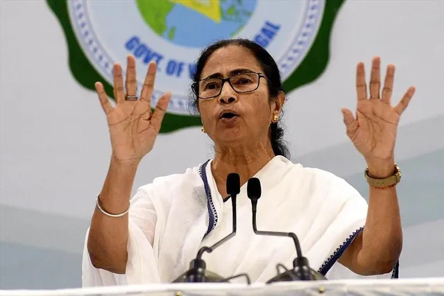 ভবানীপুরের ঘটনাস্থলে মুখ্যমন্ত্রী