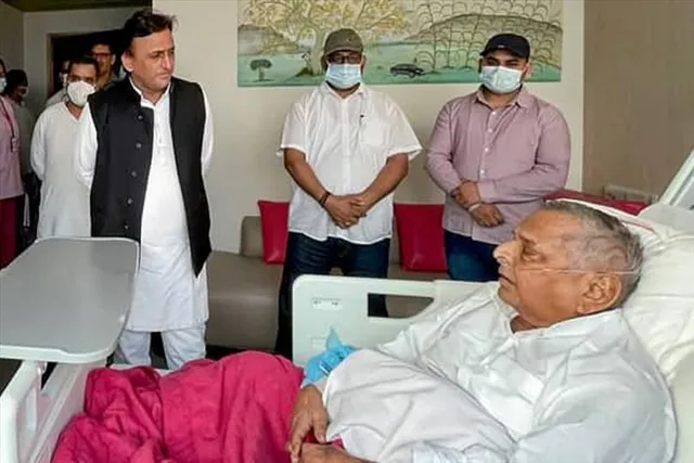ভেন্টিলেটর সাপোর্ট দেওয়া হয়েছে মুলায়ম সিং যাদবকে