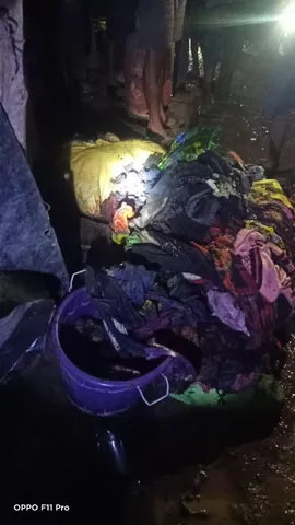 বাজ পড়ে ভষ্মিভূত বাড়ি, আহত ১