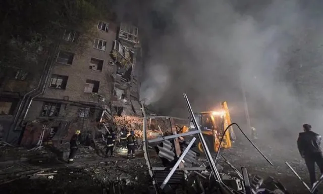 ফের ইউক্রেনজুড়ে হামলা রাশিয়ার