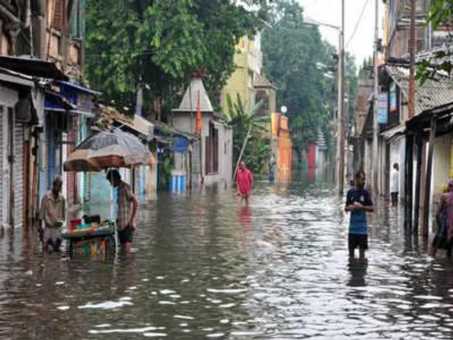 জল জমে করুণ পরিস্থিতি কলকাতার