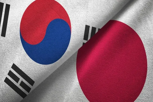 জাপান এবং দক্ষিণ কোরিয়ার রাষ্ট্রপ্রধানদের মধ্যে কূটনৈতিক বিষয় নিয়ে আলোচনা