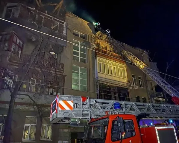 ইউক্রেনের খারকিভে ক্ষেপণাস্ত্র হামলায় নিহত ১