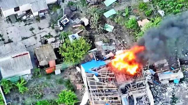 নিপ্রোয় রুশ ক্ষেপণাস্ত্র হামলা, মৃত কমপক্ষে ১০