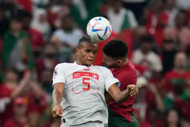 ব্যবধান কমাল সুইৎজারল্যান্ড