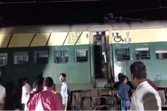 আসানসোলে লাইনচ্যুত হয়েছে ট্রেন