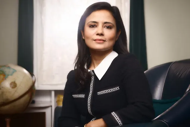 মহুয়া মৈত্রের বিরুদ্ধে অভিযোগ দায়ের দিল্লি বিজেপির