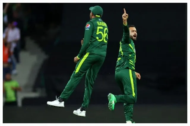 ৩ উইকেট হারাল নিউজিল্যান্ড