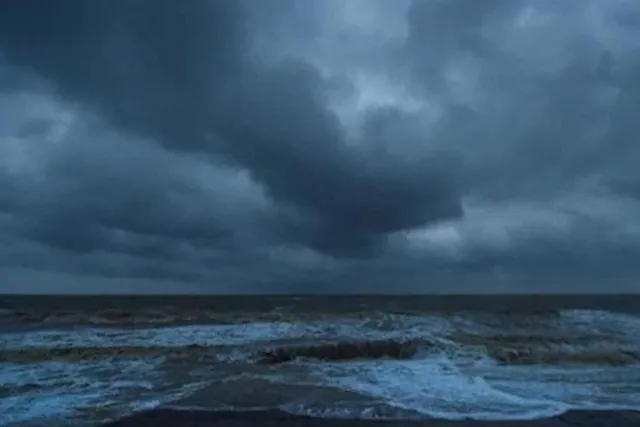 সাগরে ফের জমছে মেঘ, হতে পারে নিম্নচাপ