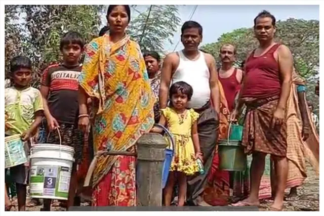 প্রায় ৩ মাস জল যন্ত্রণায় অতিষ্ঠ তিনশোর বেশি মানুষ