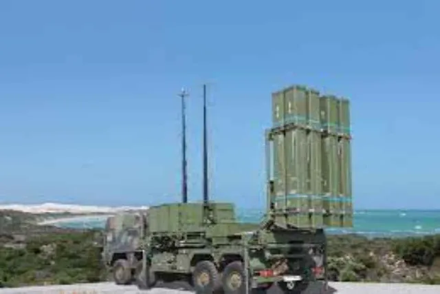 ইউক্রেনে আইআরআইএস এয়ার ডিফেন্স সিস্টেমের প্রথম সরবরাহ করল জার্মানি