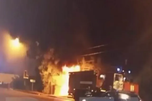 দাড়িয়া ডুগিনা মৃত্যু, বিস্ফোরণের পর দাউদাউ করে জ্বলছে গাড়ি- দেখুন ভিডিও