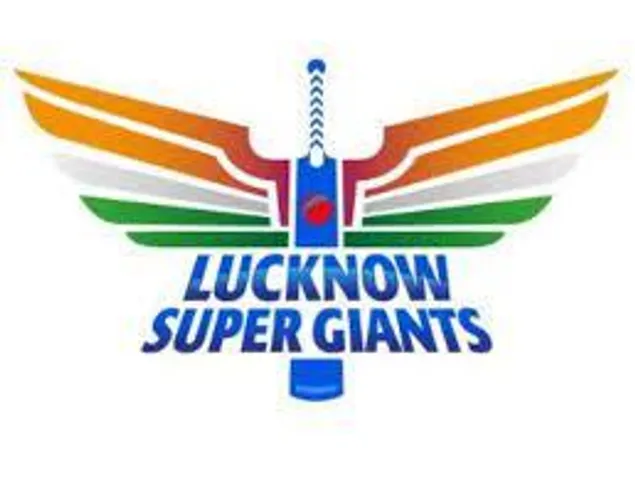 শতরানের পথে লখনৌ