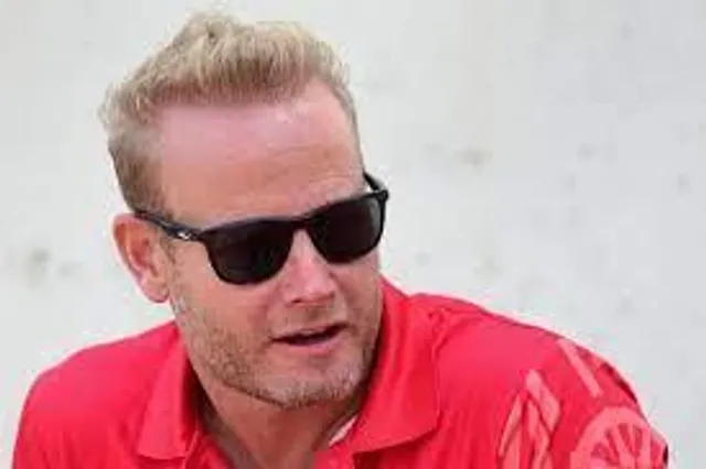 শাহরুখের প্রশ্নের কি উত্তর দিলেন রানিদের কোচ ?