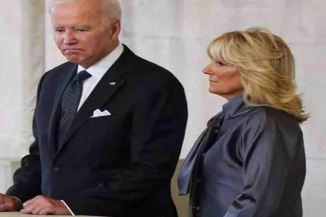 রানীর কফিন পরিদর্শন করলেন জো বাইডেন, জিল বাইডেন