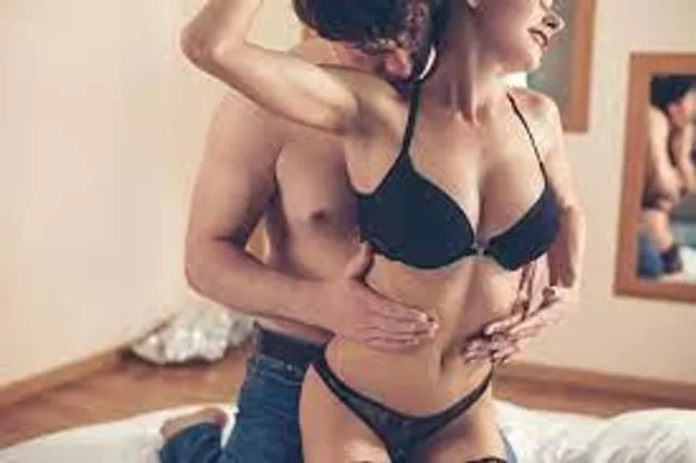 নিজেকে খুলুন