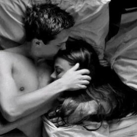 ভ্যালেন্টাইন ডে তে কেমন পোশাক পরবেন?