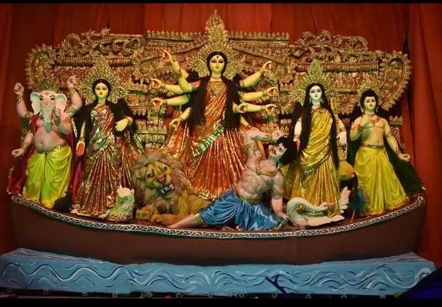 বৃদ্ধাশ্রমের বয়স্কদের দিয়েই পুজো উদ্বোধনের ভাবনা রেখেছে পল্লী উন্নয়ন সমিতি