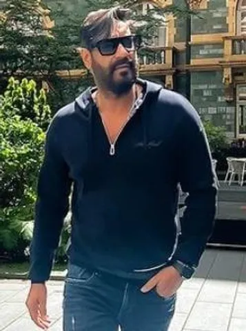 নবরাত্রির শুভেচ্ছা জানালেন অজয় দেবগণ