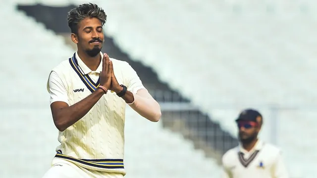 ঈশান পোড়েলকে জন্মদিনের শুভেচ্ছা জানাল সিএবি