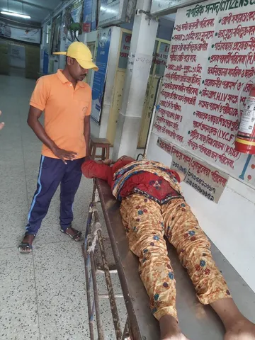 দীঘায় স্পিডবোড চড়তে গিয়ে আহত এক মহিলা