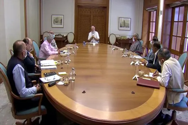 যুদ্ধ আবহে ভারতের প্রতিরক্ষা ব্যবস্থাকে মজবুত করার বার্তা প্রধানমন্ত্রীর