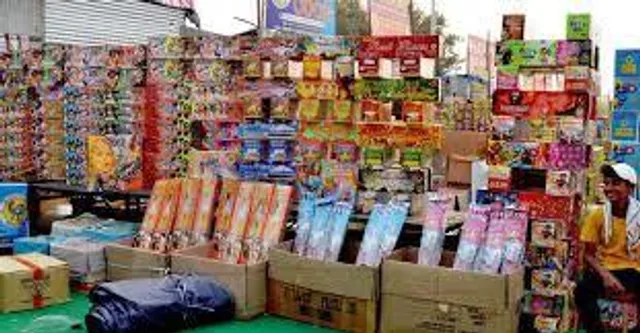 বাজি বাজার নিয়ে আদালতে যাচ্ছেন ব্যবসায়ীরা