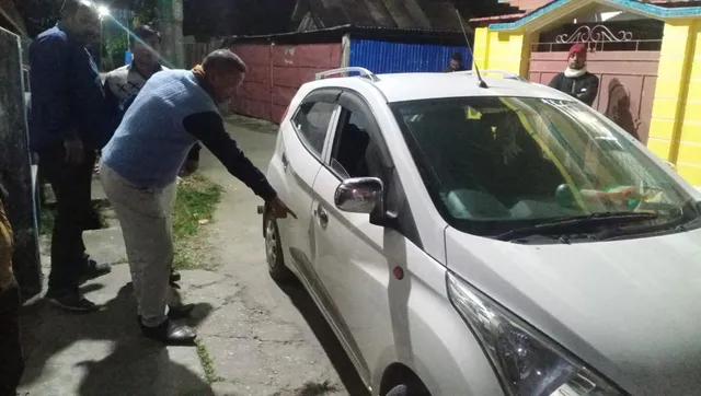 বিজেপি আশ্রিত দুষ্কৃতীদের দ্বারা আক্রান্ত হলেন তৃণমূল কংগ্রেসের সভাপতি