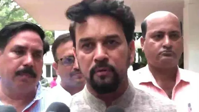 দুর্নীতিতে নিউ রেকর্ড দিল্লি সরকারের, কেজরিকে কটাক্ষ অনুরাগ ঠকুরের