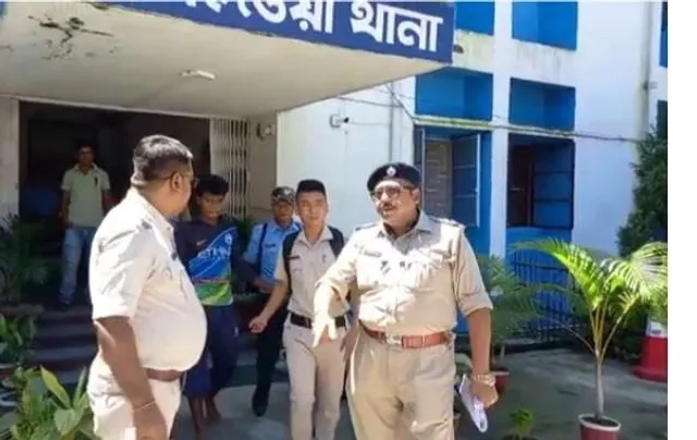 গরু পাচার চক্রে গ্রেপ্তার এক যুবক