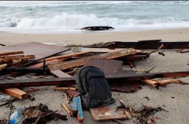 ইতালিতে নৌকাডুবিতে শিশুসহ নিহতের সংখ্যা ৬২