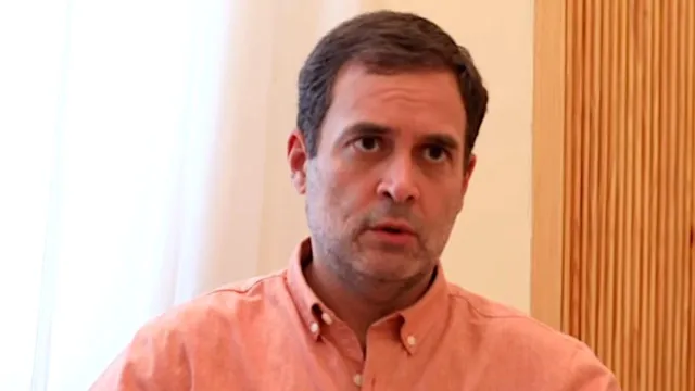 যুক্তরাজ্যে পাড়ি দিয়েছেন রাহুল গান্ধী