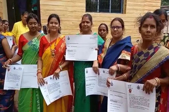 আসানসোলে বর্তমান সরকারের কাজের খতিয়ান তুলে ধরে শুরু হল সচেতনতা শিবির