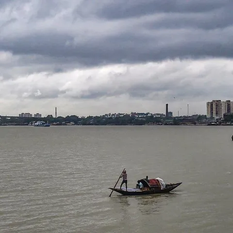 উত্তর ভিজলেও তাপমাত্রা বাড়বে দক্ষিণে