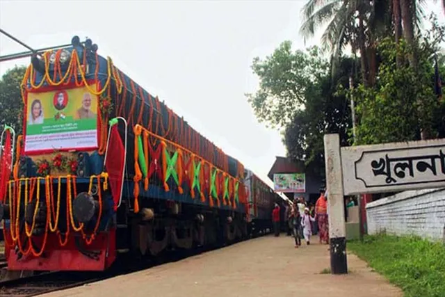 ২ বছর পর ফের চালু হল মৈত্রী এক্সপ্রেস