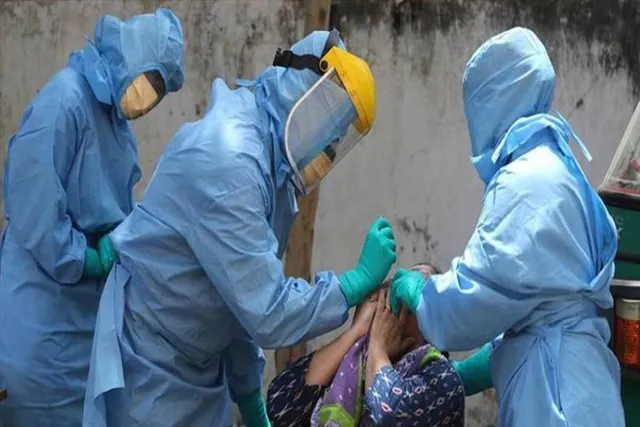 দৈনিক সংক্রমণে ফের শীর্ষে কেরল, চিন্তা বাড়াচ্ছে রাজ্য