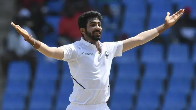 স্মৃতিতে ভাসলেন বুমরা