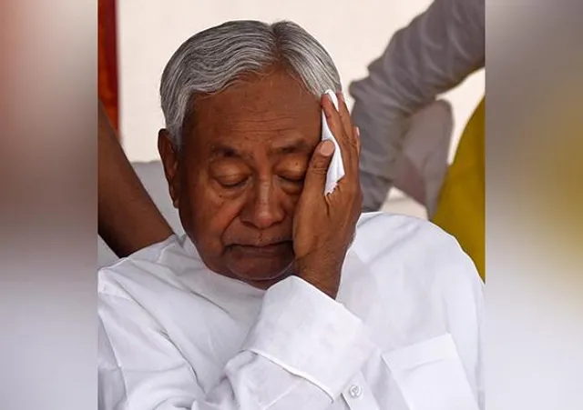 ইটভাটার চিমনিতে বিস্ফোরণের ঘটনায় শোক প্রকাশ নীতিশ কুমারের