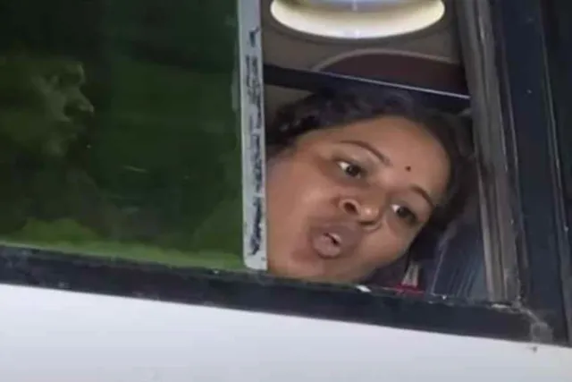 ৮৪ ঘণ্টার আন্দোলনের অবসান মাত্র ১৫ মিনিটের মাথায়, ক্ষোভ প্রকাশ আন্দোলনকারীদের