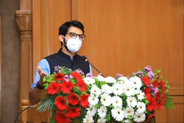 বন্যা প্রতিরোধক কর্মসূচীর উদ্বোধন করলেন আদিত্য ঠাকরে