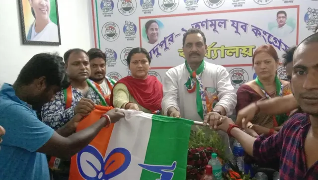 ফের ভাঙ্গন বিজেপিতে, শতাধিক যোগ দিলেন তৃণমূলে