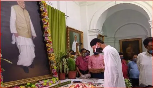 বাম শূন্য বিধানসভায় জ্যোতি বসুর জন্মদিন পালন