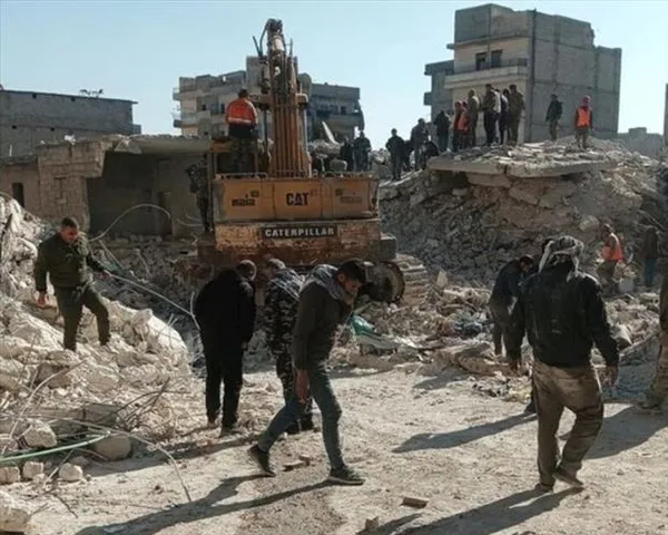 সিরিয়ার আলেপ্পোতে ভবন ধসে নিহত ১৩