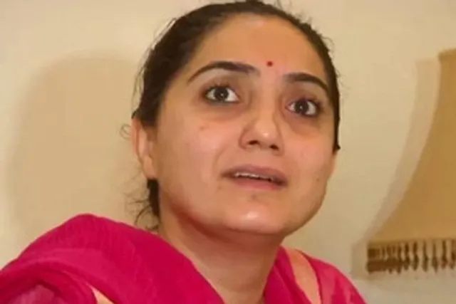 নূপুর শর্মার বিরুদ্ধে লুক আউট নোটিশ জারি কলকাতা পুলিশের