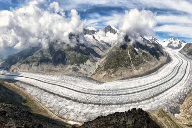 আল্পস থেকে হারিয়ে যেতে পারে ৮০% বরফ