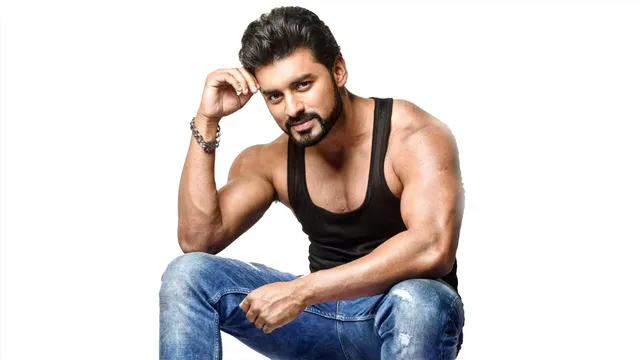 সোশ্যাল মিডিয়ায় এফআইআর দায়ের অঙ্কুশের