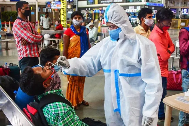 ২৪ ঘণ্টায় দেশে করোনায় আক্রান্ত হয়েছেন ৮৮২২ জন